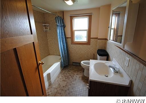 3rd image of N6275 Hwy Q