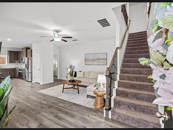 5th image of 1216 Lamar Dr