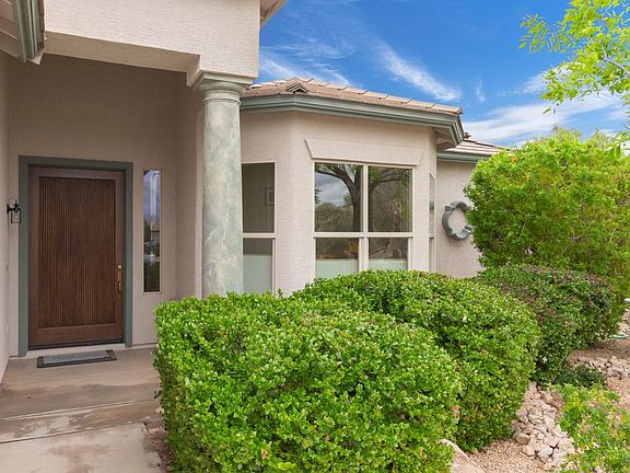 4th image of 3660 E Torrey Pines Ln