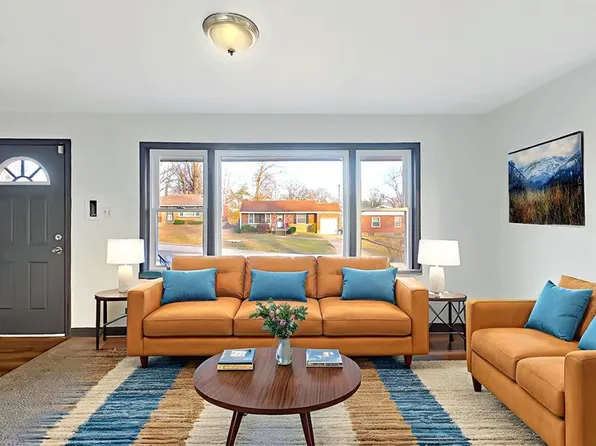 9169 Newby St, Saint Louis, MO 63137