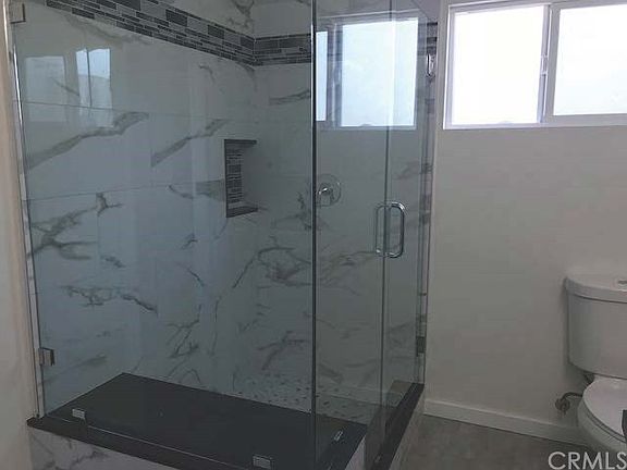 5th image of 2803 W 176th St