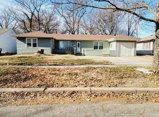815 S Dellrose St, Wichita, KS 67218