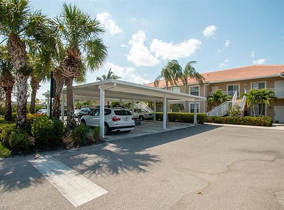 2nd image of 2815 Cypress Trace Cir #2-203