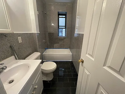 Rented by CNYC Apartments | media 32