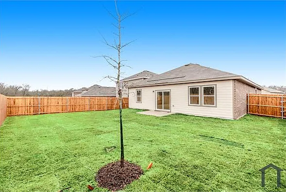 761 Richmond Dr — Photo 29