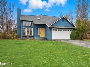 2020 N Palomino Ln, Palmer, AK 99645