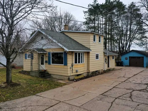 220 South SEVENTH STREET, Medford, WI 54451