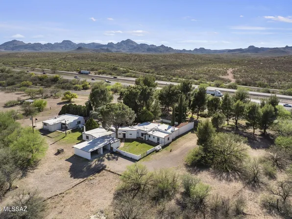 2521 E Frontage Rd, Tubac, AZ 85646