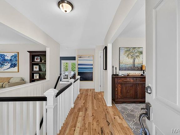 3rd image of 10720 Forest Path Dr