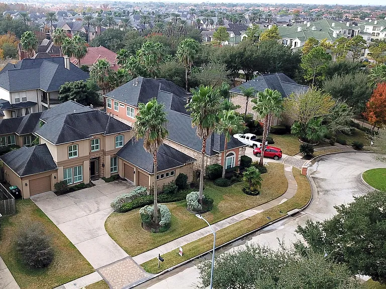 13323 Brentonwood Ln — Photo 22