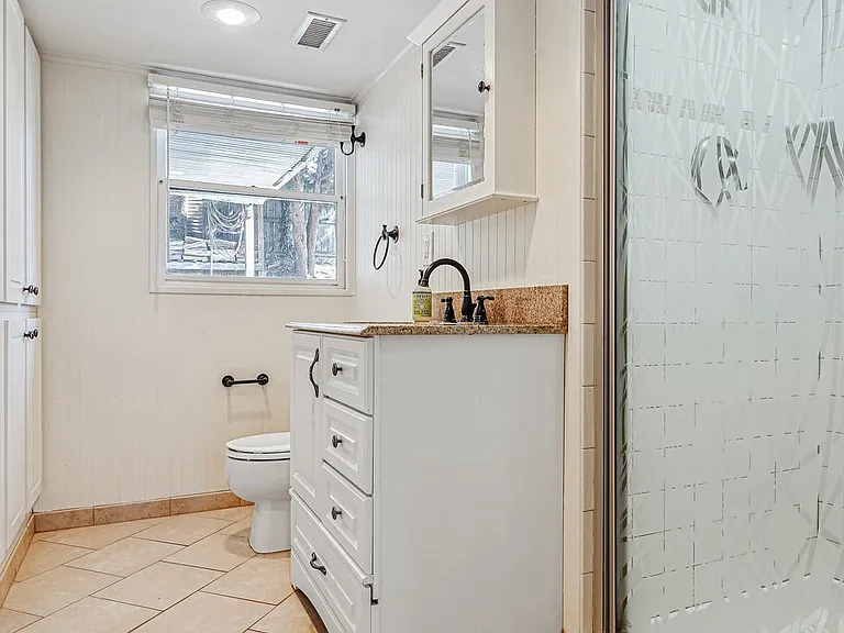 510 Retford Dr — Photo 28