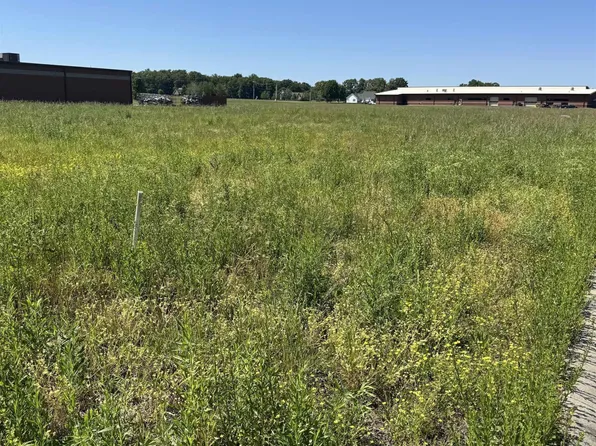 101-103 105 City West Dr, Murray, KY 42071