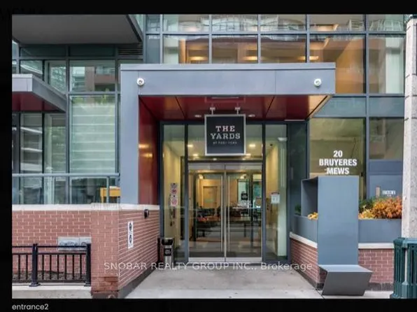 20 Bruyeres Mews, Toronto, ON