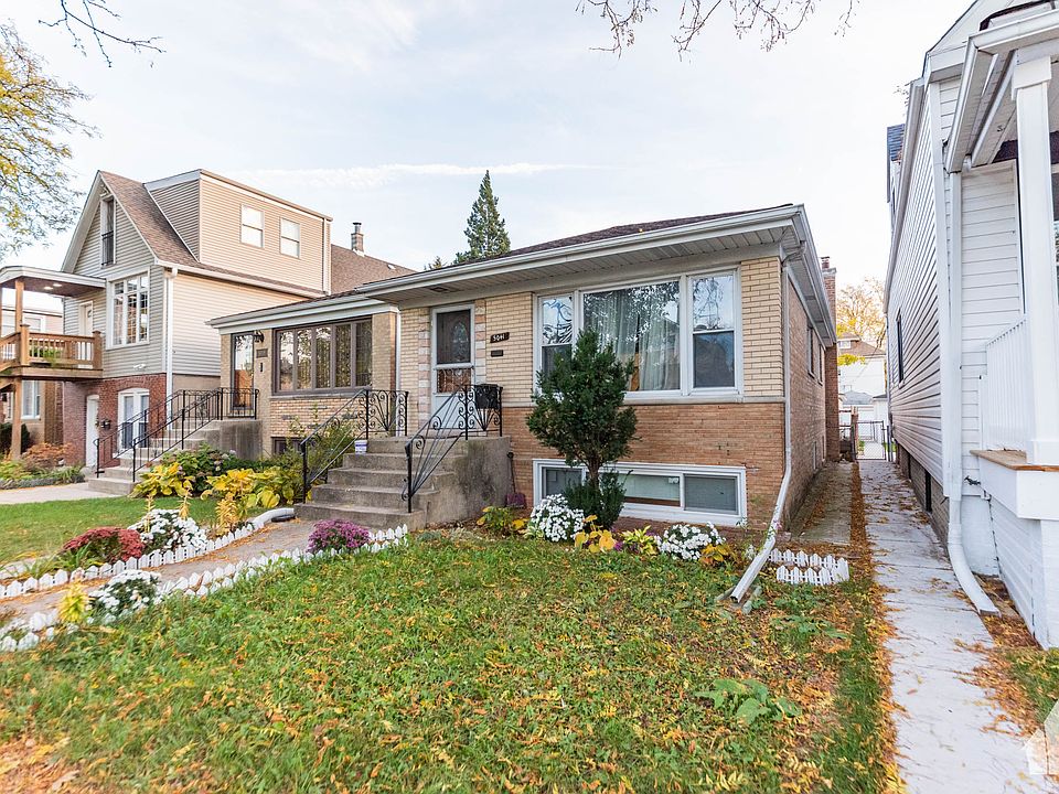 1st image of 5041 W Ainslie St
