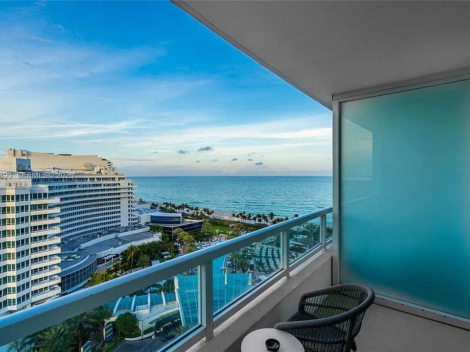 4401 Collins Ave #1609