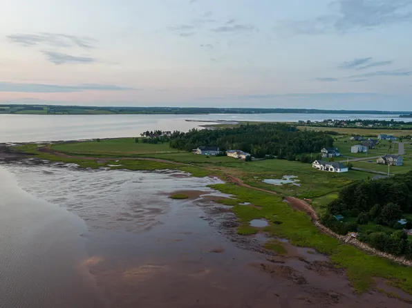 LOT City View Dr, Bedford Parish, PE C1B 0V8