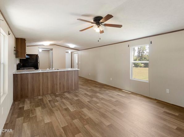 1790 Carolina St, Alford, FL 32420