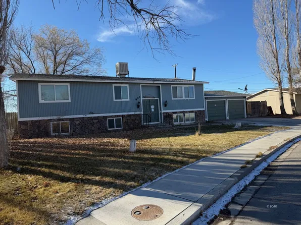 894 Gold Creek Ave, Battle Mountain, NV 89820