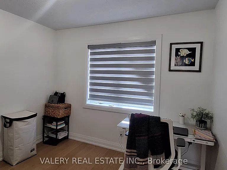 68 Mullis Cres #1 — Photo 9
