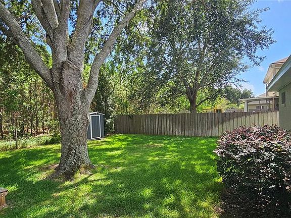 5th image of 1068 Vanderbilt Dr