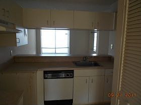 2nd image of 13113 Glenmoor Dr