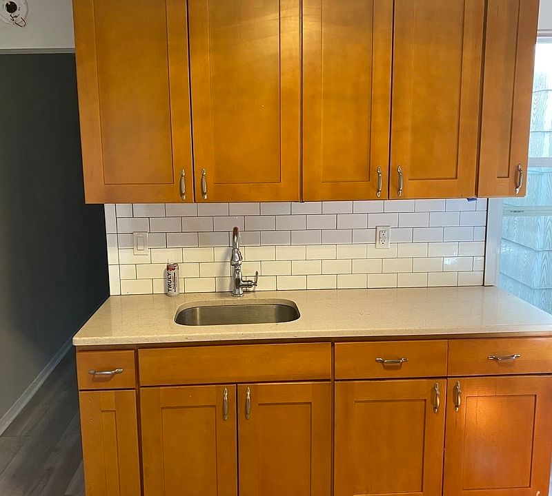 1st image of 21-12 41st St #1