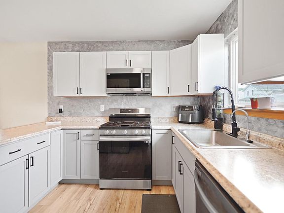 3rd image of 6350 12th AVENUE