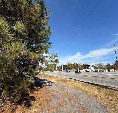 2nd image of 6387 Bells Ferry Rd