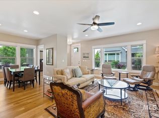 3560 N Lilyturf Ave, Meridian, ID 83646