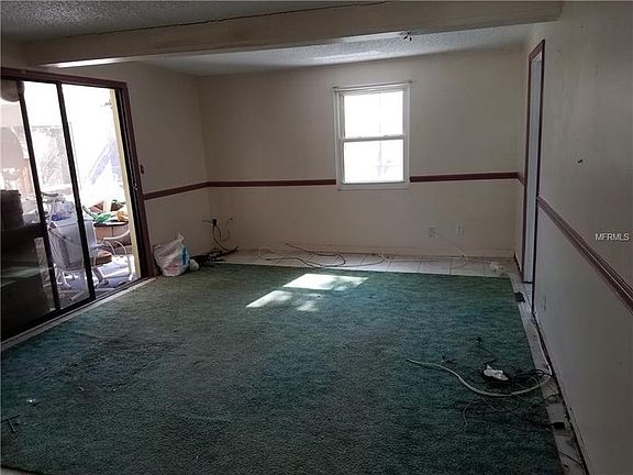 5th image of 3190 Bellevue St