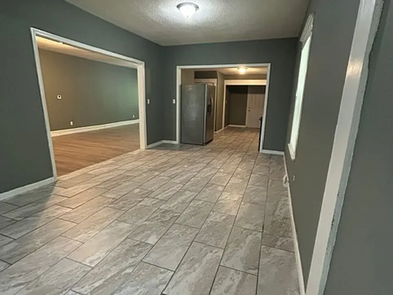 1706 S Arlington Ave — Photo 5