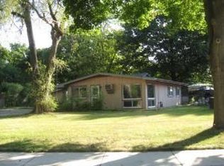 24 Durango Rd, Montgomery, IL 60538