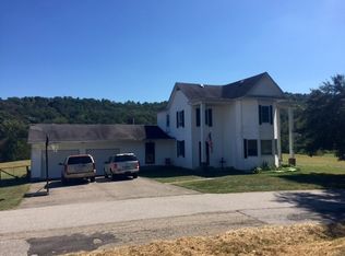 316 Reedyville Rd, Spencer, WV 25276