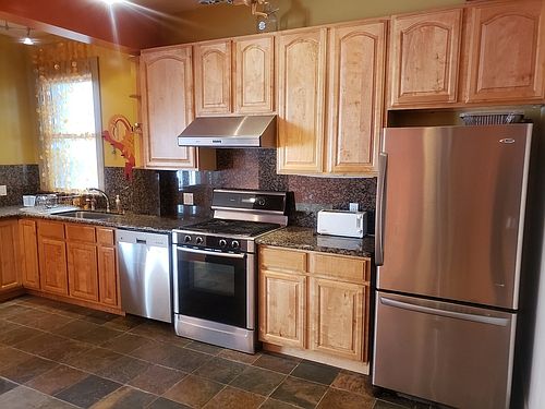 4th image of 3925 24th St
