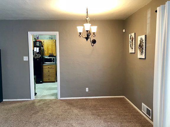 5th image of 3124 San Pedro Dr NE