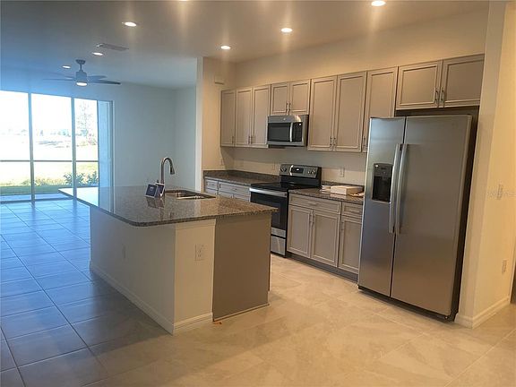 5th image of 11682 Bluestone Ct