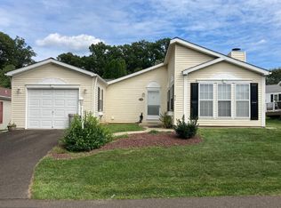 416 Redbird Ct, New Hope, PA 18938