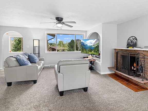 4th image of 1036 Tranquil Ln