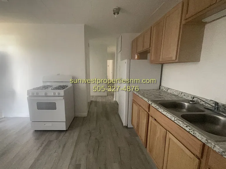 316 N Court Ave — Photo 4