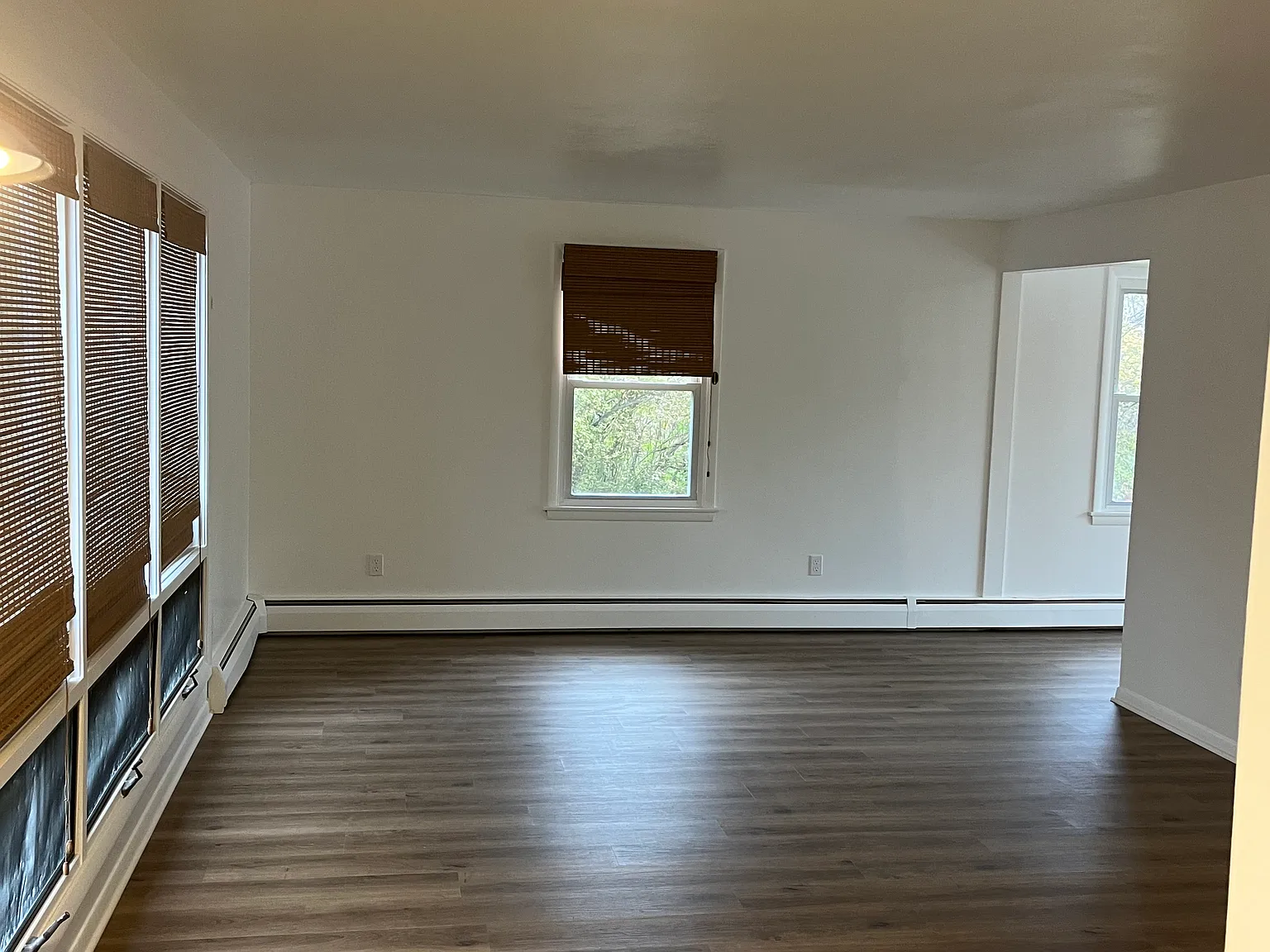 3078 Lake Rd N — Photo 4