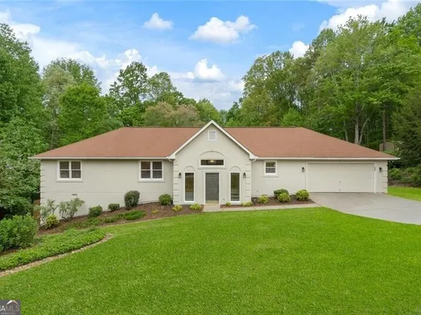 4416 Nohl Crest Dr, Flowery Branch, GA 30542