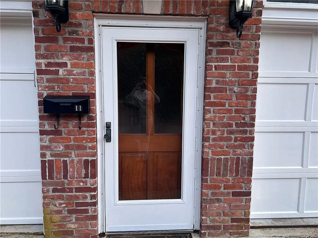 1 bed, 1.0 bath, 448 sqft, $2,300 — Photo 2