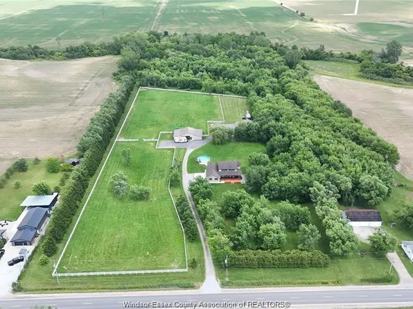 1418 County Road 31, Lakeshore, ON N0R 1S0