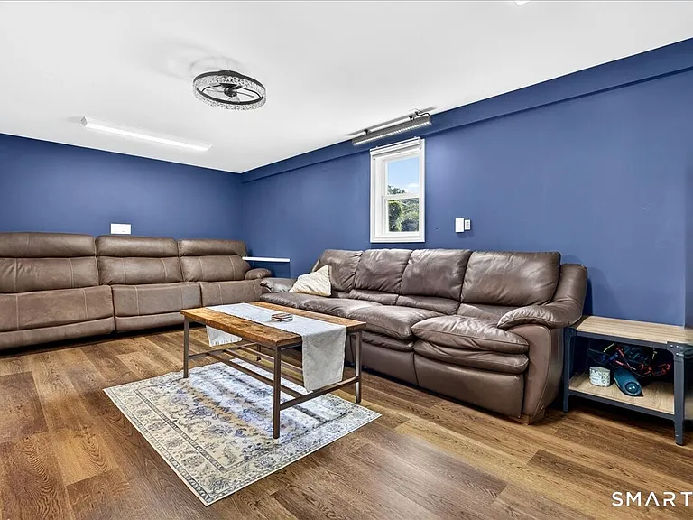 440 Evergreen Ave — Photo 40