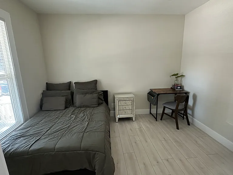 1231 Minnesota Ave — Photo 5