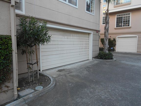 2nd image of 1541 Larkwood Ct