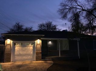 2016 E Kaviland Ave, Fresno, CA 93706
