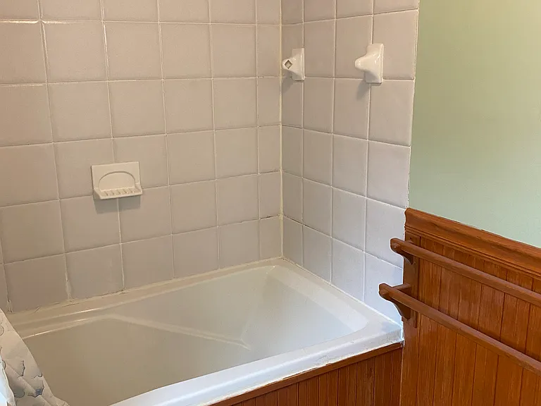 1082 Teviot Rd #1 — Photo 2