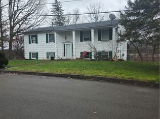 176 N Franklin St, Corning, NY 14830