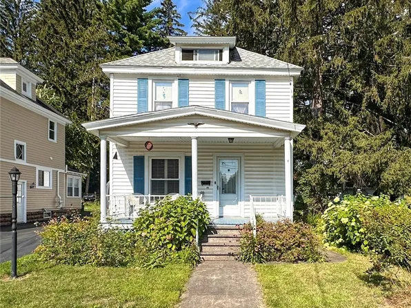 90 S 4th Ave, Ilion, NY 13357